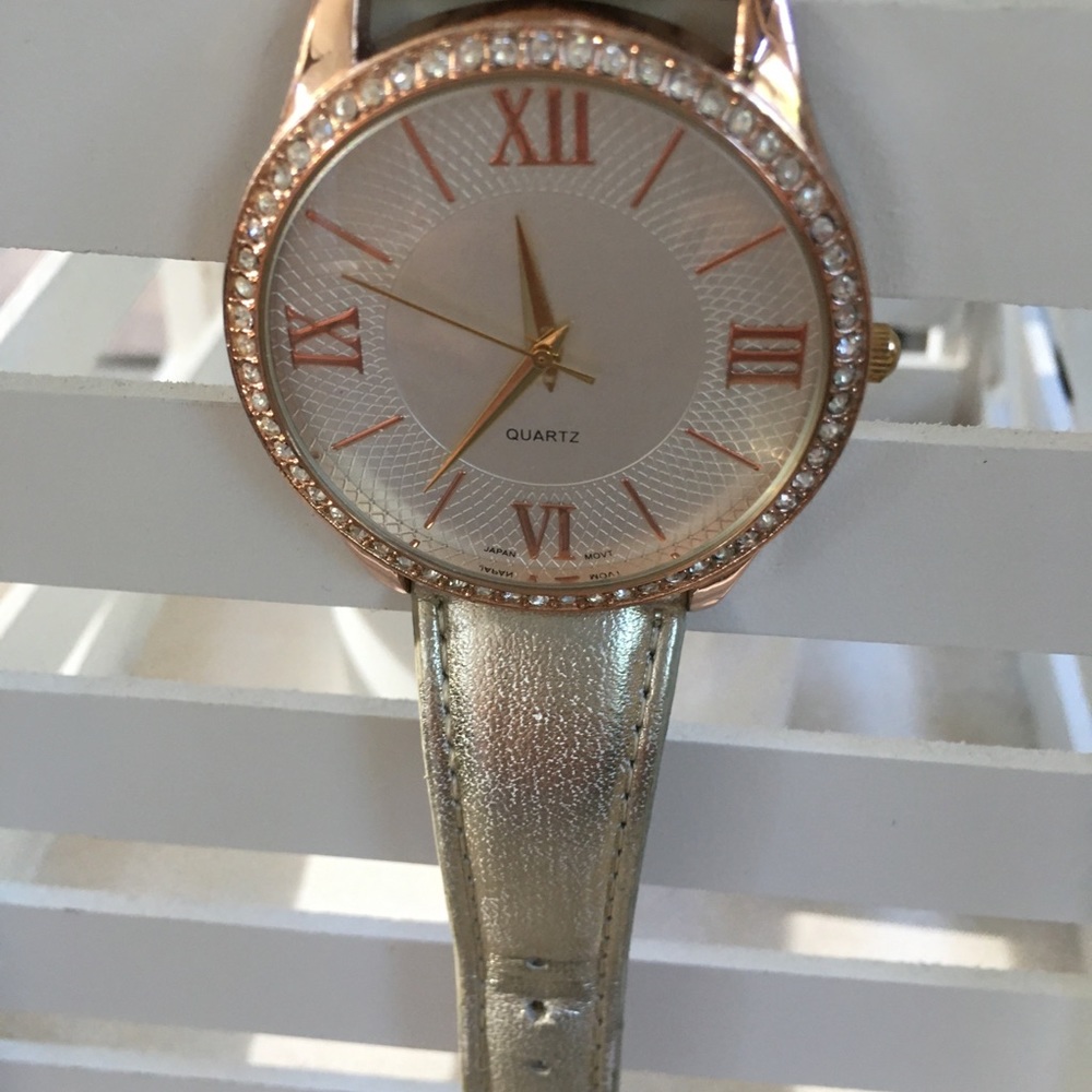 Chico’s Gold Watch